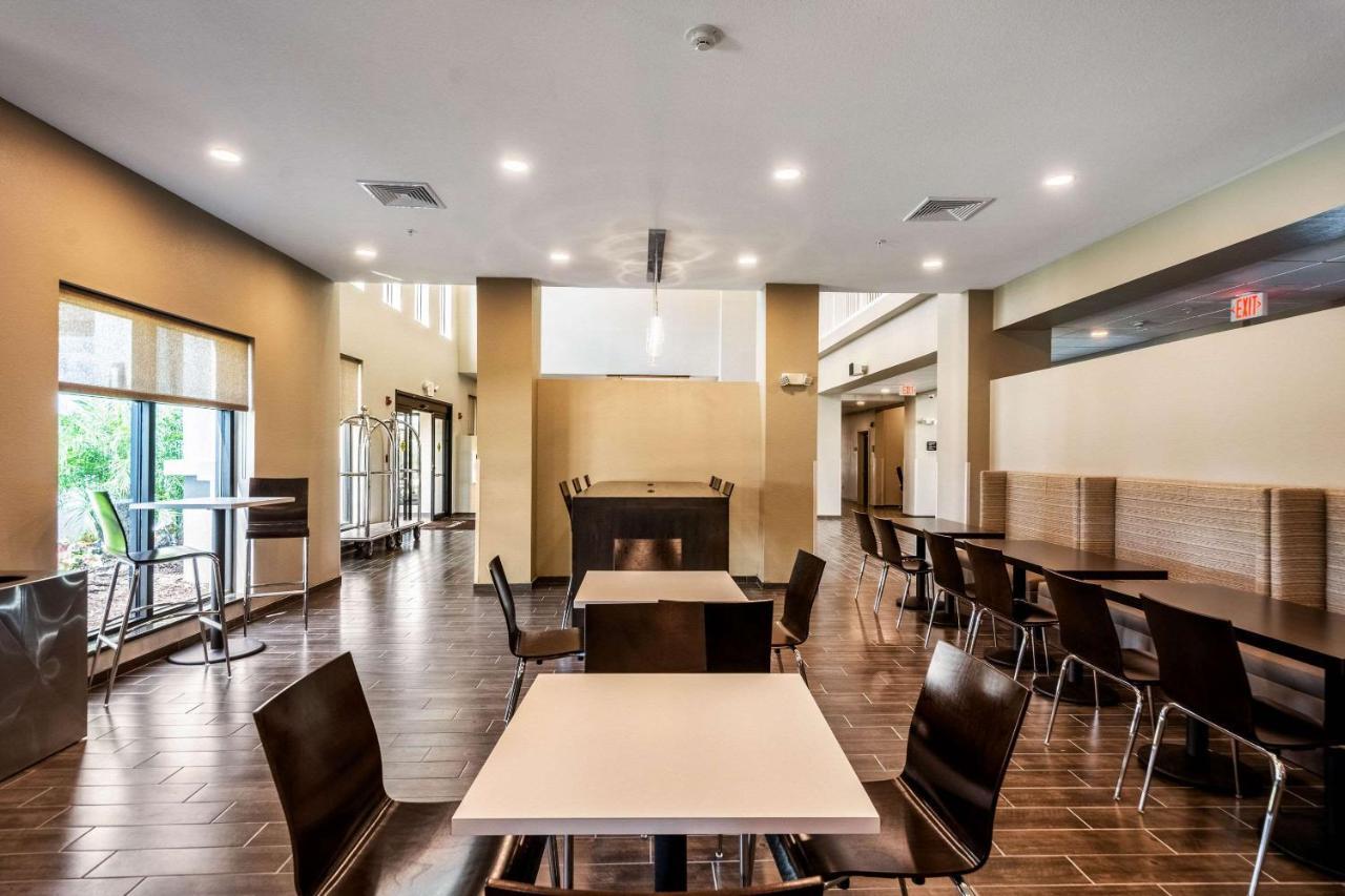 Fruitville Mainstay Suites Sarasota I-75 מראה חיצוני תמונה